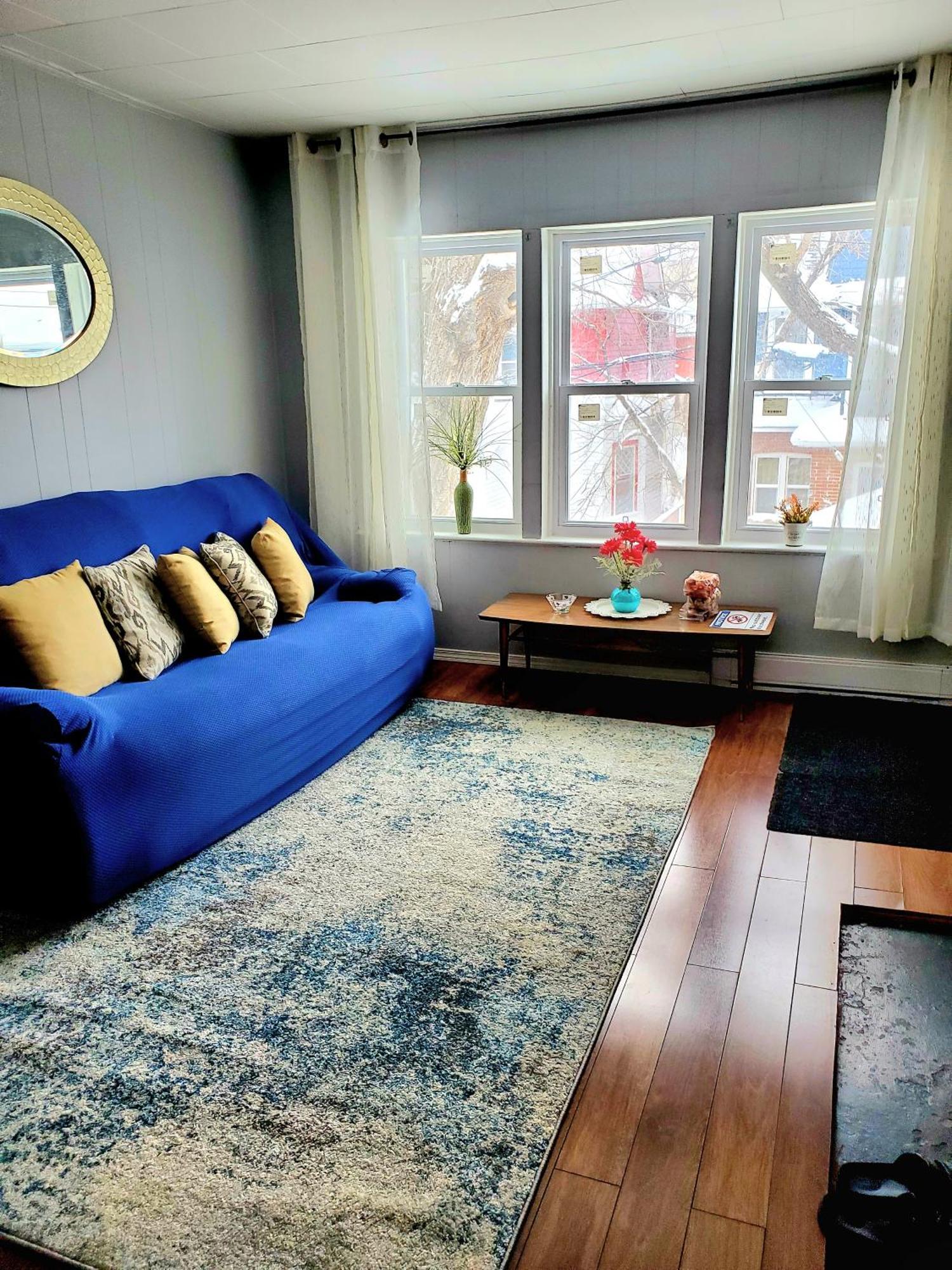 Merj'S Guest House In Wolesly Виннипег Экстерьер фото