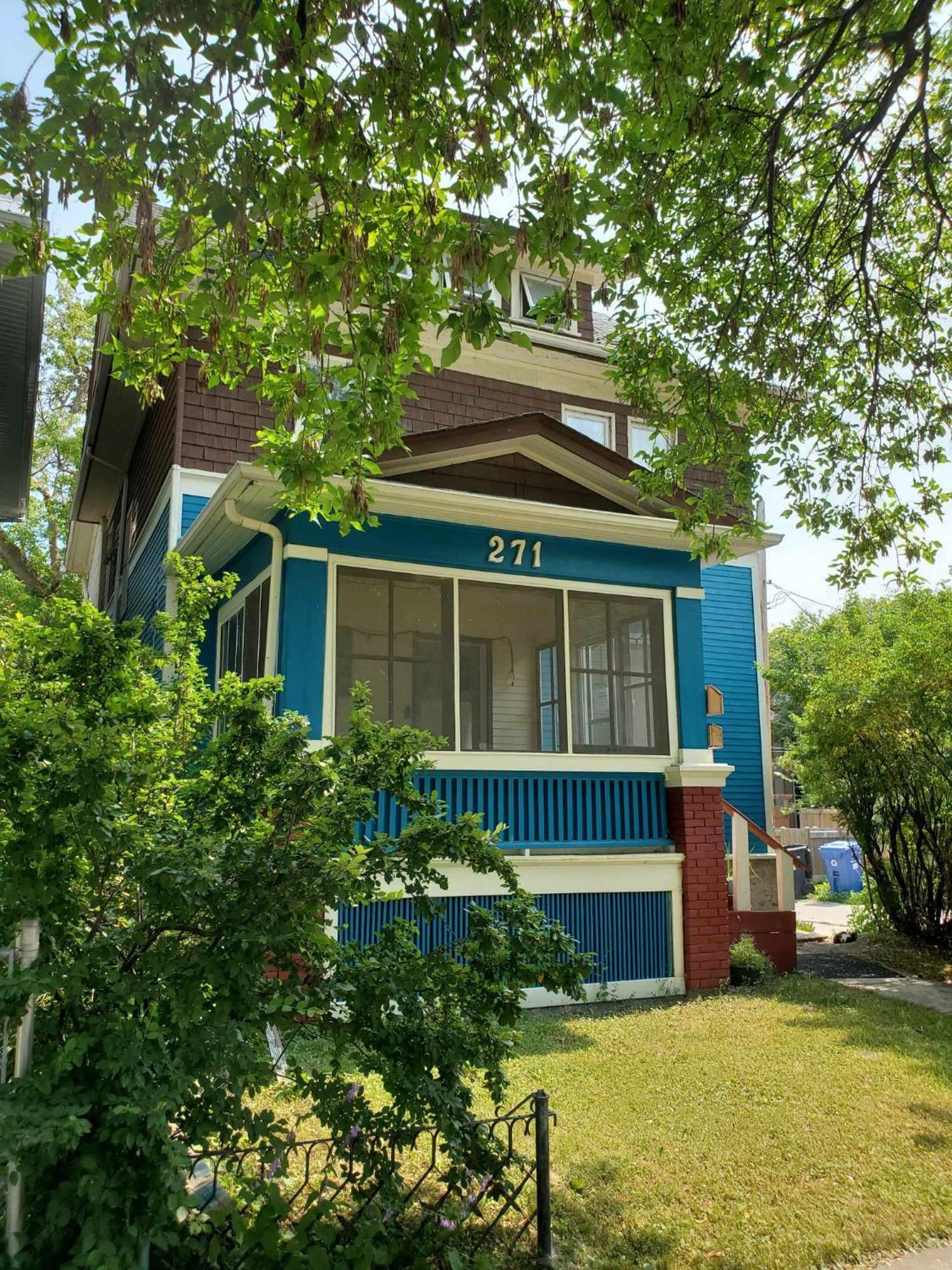 Merj'S Guest House In Wolesly Виннипег Экстерьер фото